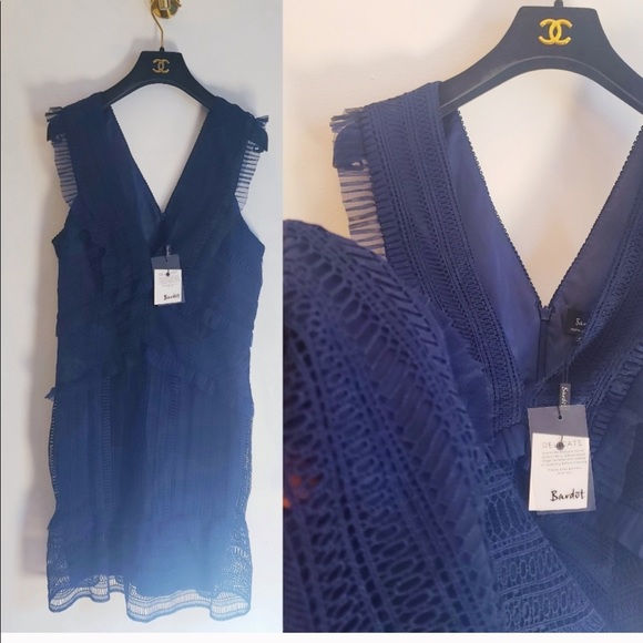 New $379 BARDOT Blue Geometric Lace Ruffle Dress - Picture 3 of 6